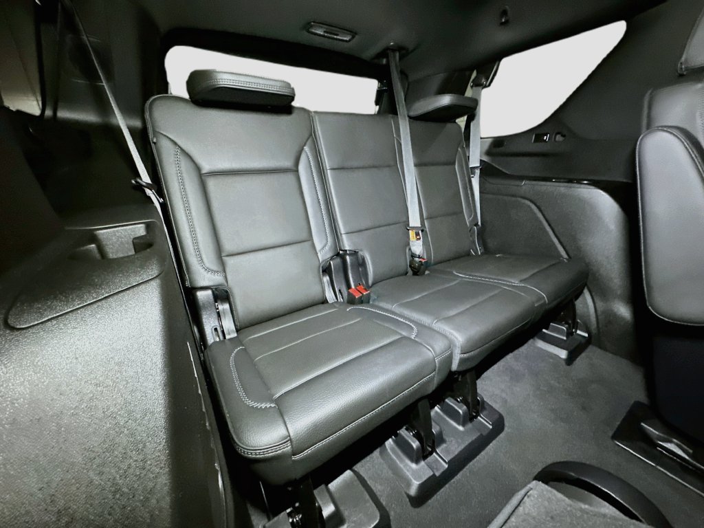 Used 2023 GMC Yukon Denali AWD/4WD image 38
