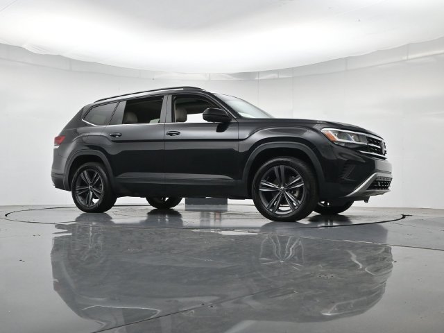 Used 2023 Volkswagen Atlas SE w/ Panoramic Sunroof Package FWD image 36