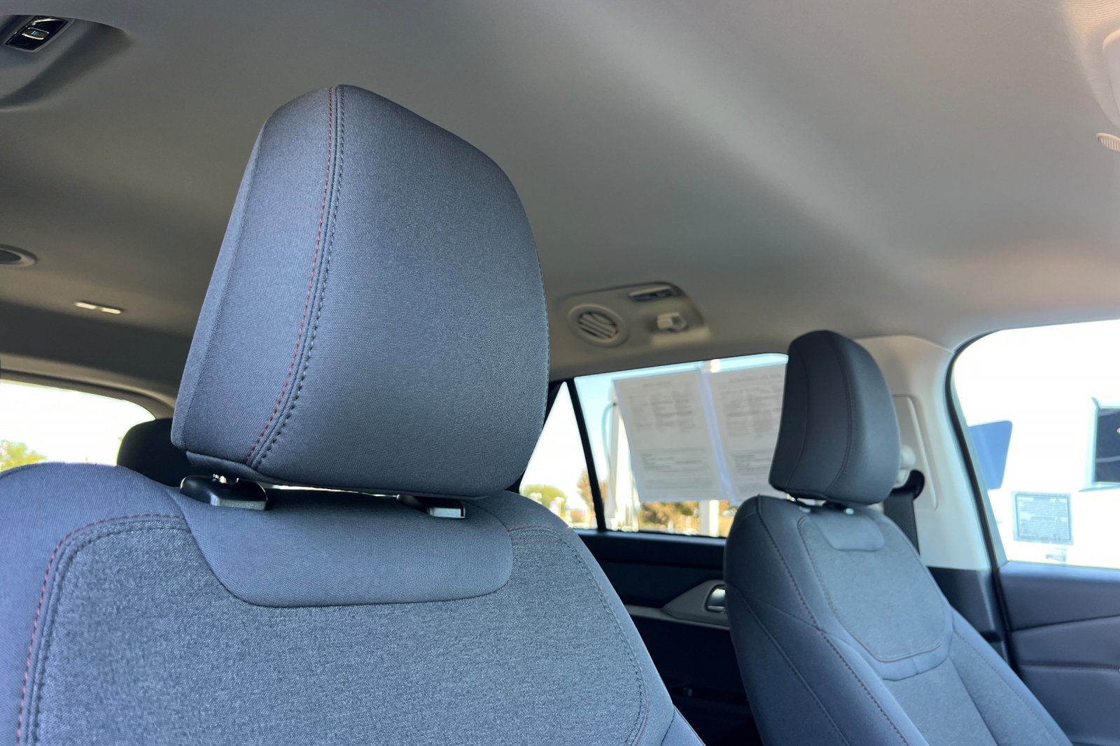 Certified 2025 Ford Explorer Active AWD/4WD image 18
