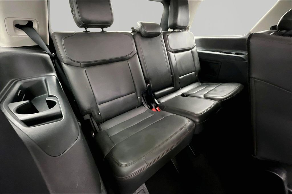 Certified 2025 Ford Expedition Active AWD/4WD image 28