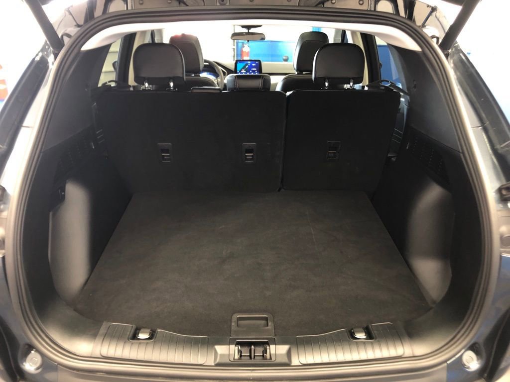 Certified 2022 Ford Escape SEL w/ Technology Package image 22