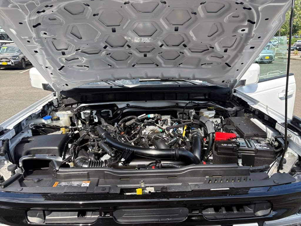 Certified 2025 Ford Bronco Outer Banks AWD/4WD image 24