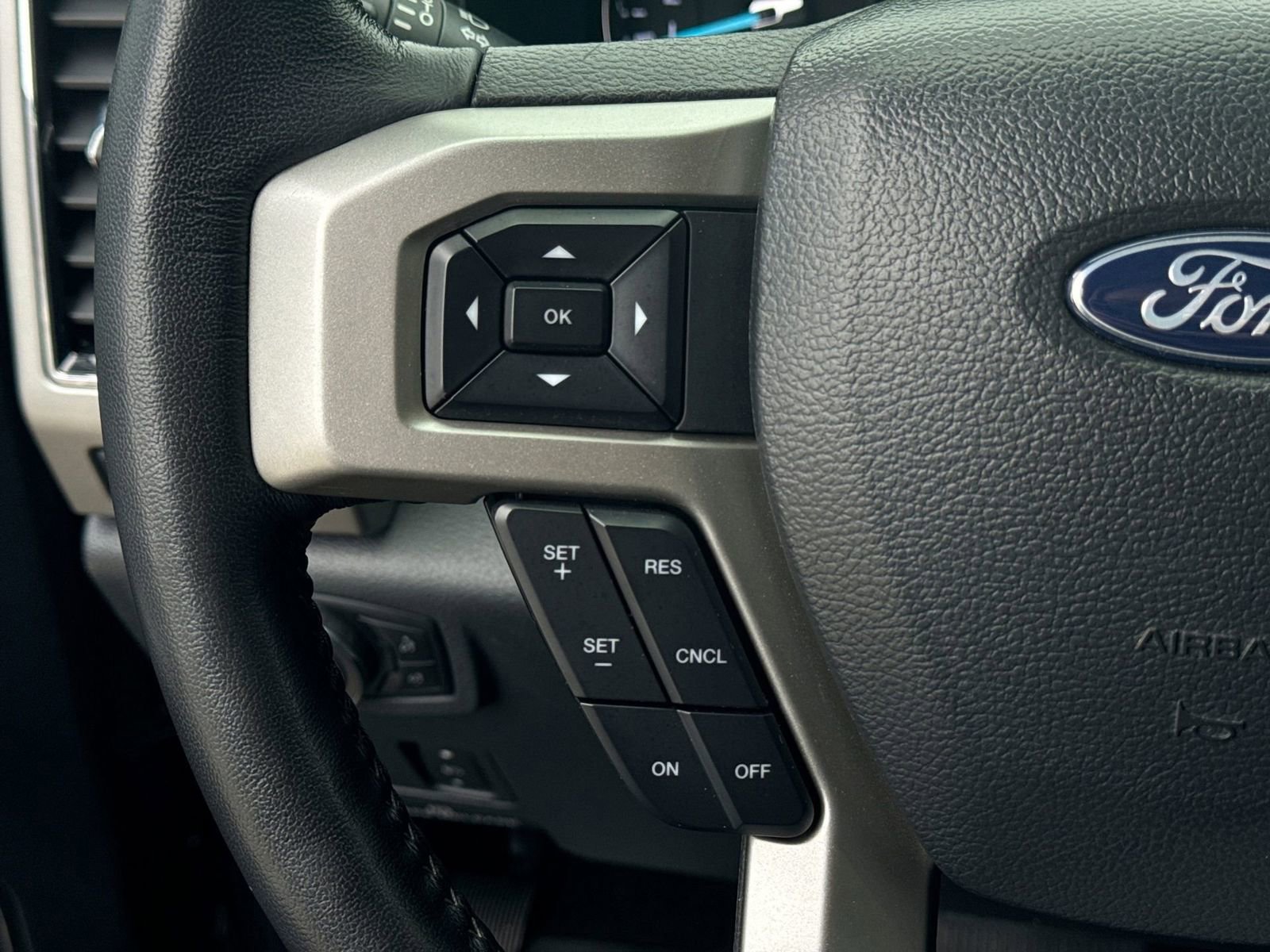 Certified 2022 Ford F250 Lariat w/ Tremor Off-Road Package image 50