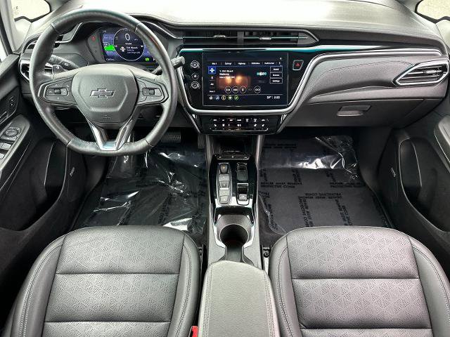 Used 2023 Chevrolet Bolt LT w/ Infotainment Package image 12