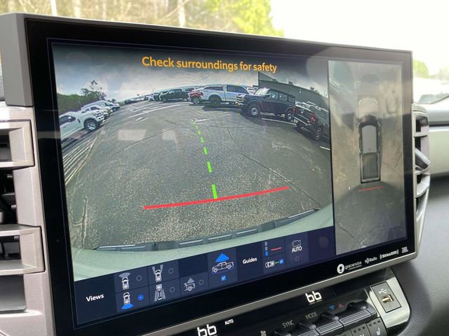Used 2024 Toyota Tundra Limited image 28