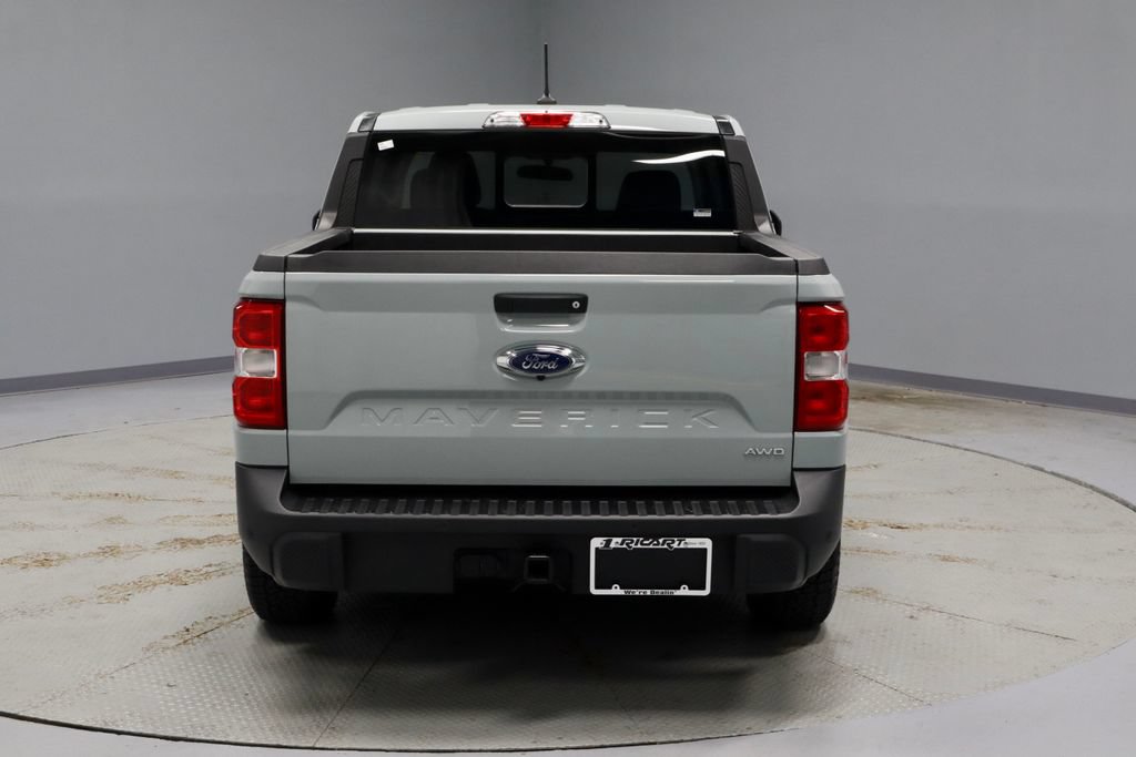 Certified 2024 Ford Maverick Lariat w/ 4K Tow Package AWD/4WD image 12