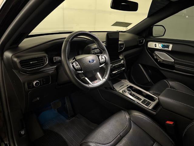 Certified 2023 Ford Explorer ST w/ Equipment Group 401A image 4