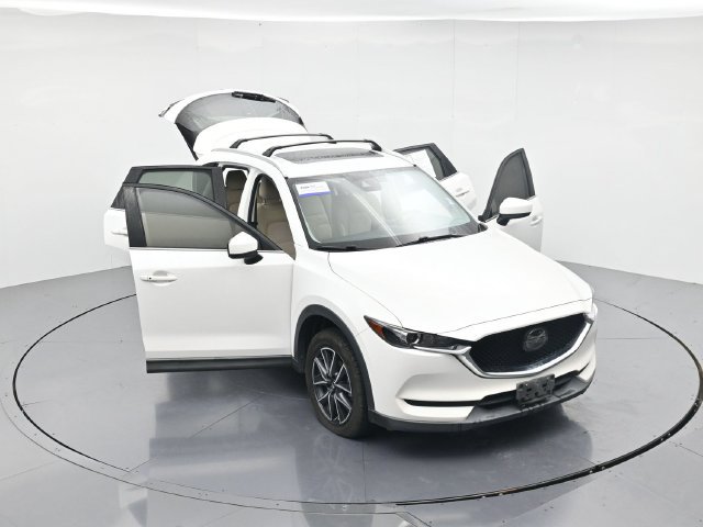 Used 2018 MAZDA CX-5 Touring w/ Preferred Equipment Package FWD image 47