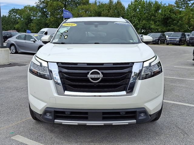Used 2022 Nissan Pathfinder Platinum image 4