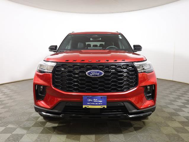Certified 2025 Ford Explorer ST-Line w/ Premium Package image 6