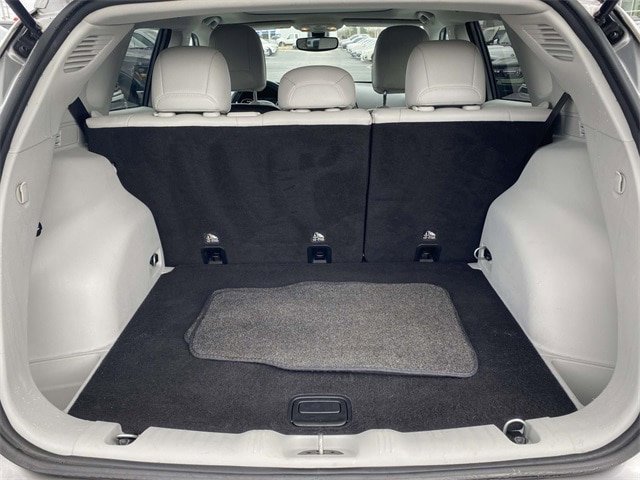 Used 2019 Jeep Compass Latitude FWD image 8