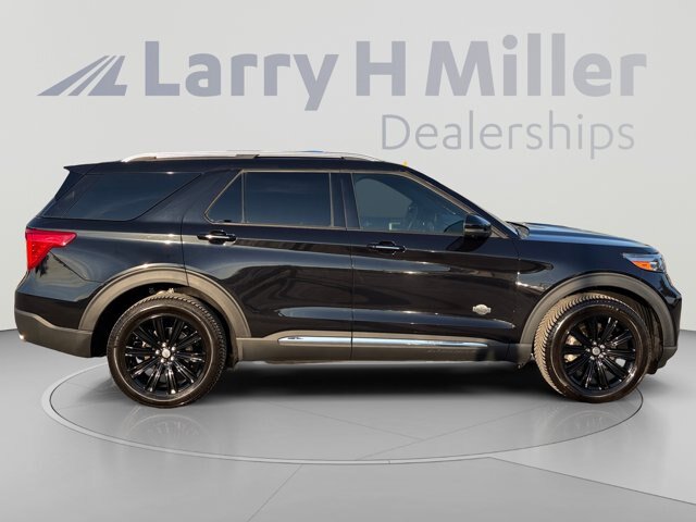 Certified 2022 Ford Explorer King Ranch w/ Class IV Trailer Tow Package AWD/4WD image 5