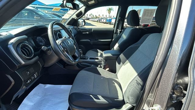 Used 2021 Toyota Tacoma TRD Sport image 18