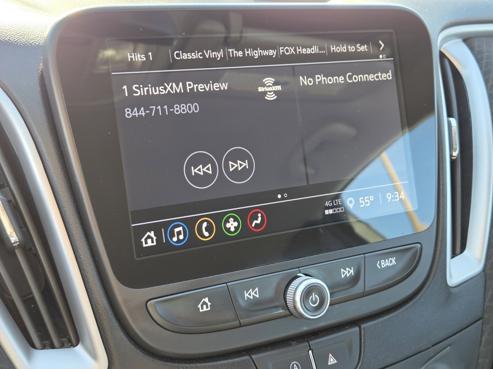 Used 2024 Chevrolet Malibu LT image 20