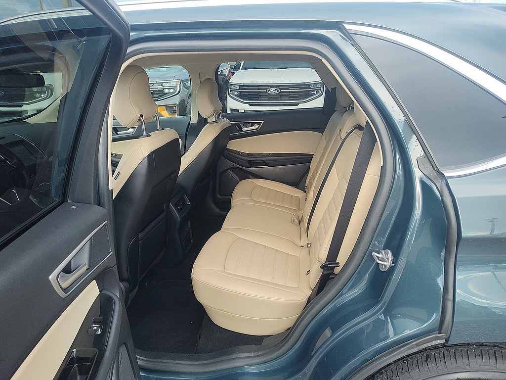 Certified 2019 Ford Edge SEL w/ Equipment Group 201A FWD image 23