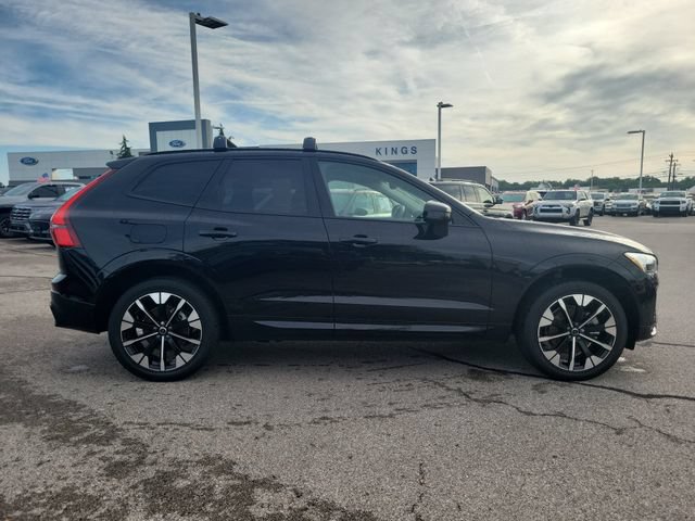 Used 2026 Volvo XC60 B5 Plus w/ Protection Package Premier AWD/4WD image 6