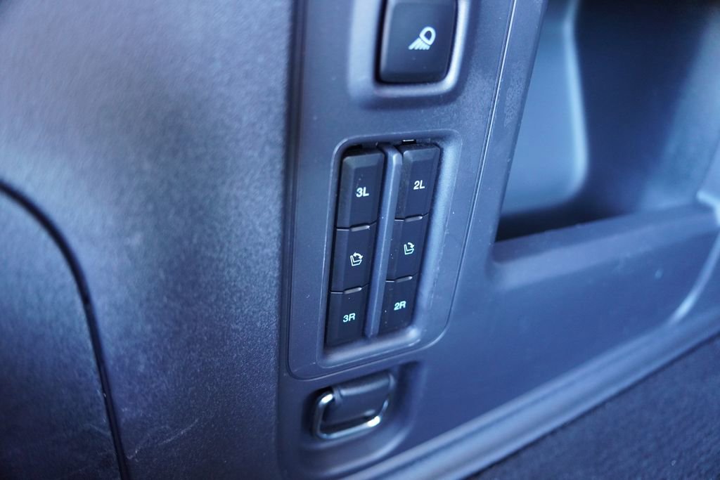 Certified 2025 Ford Expedition Platinum AWD/4WD image 26