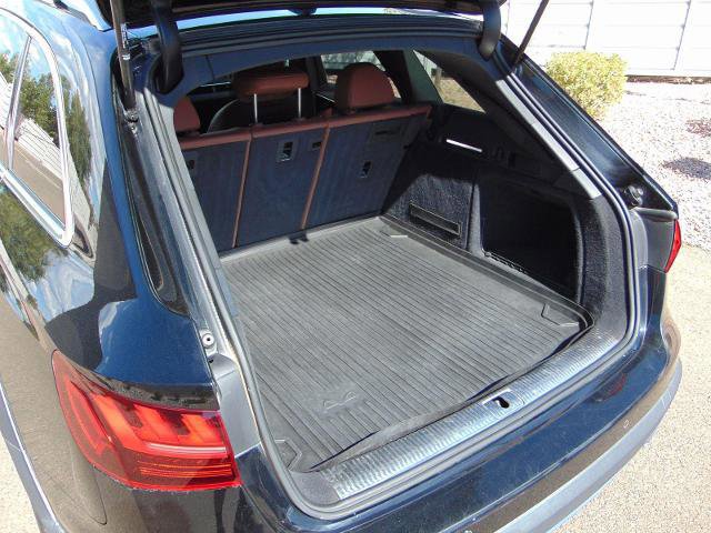 Used 2021 Audi A4 2.0T allroad Premium Plus w/ Premium Plus Package image 23