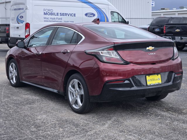 Used 2017 Chevrolet Volt LT w/ Comfort Package image 4