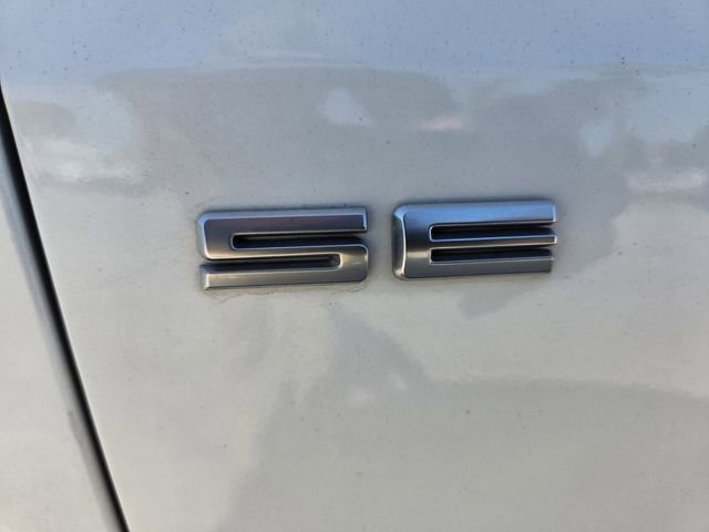 Certified 2022 Ford Escape SE w/ SE Sport Appearance Package image 16