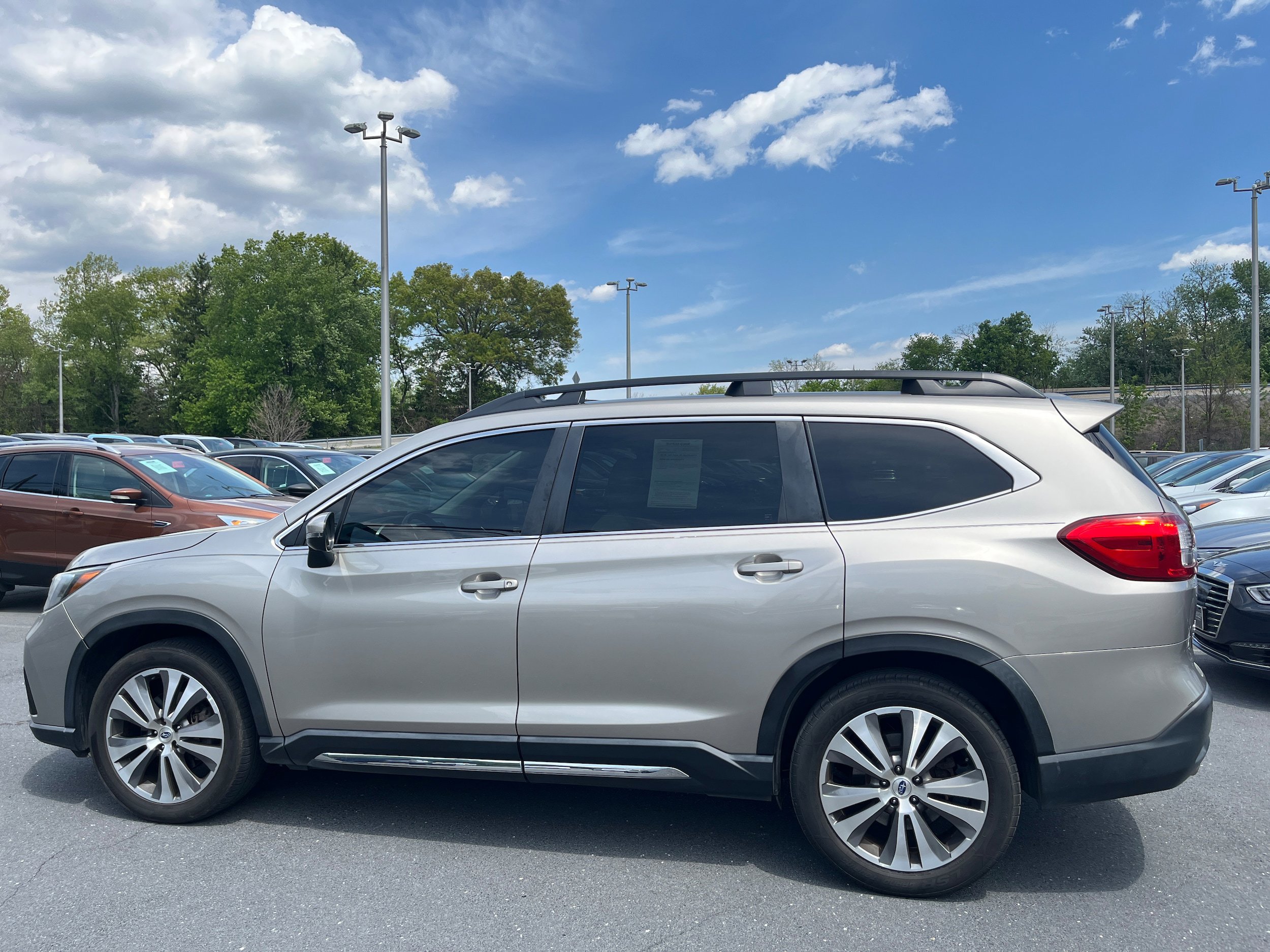 Used 2019 Subaru Ascent Limited AWD/4WD image 6