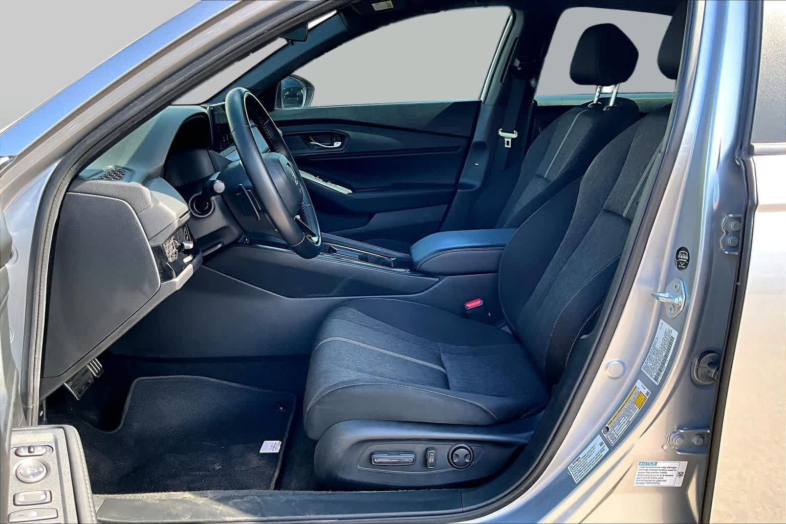 Used 2023 Honda Accord Sport image 10