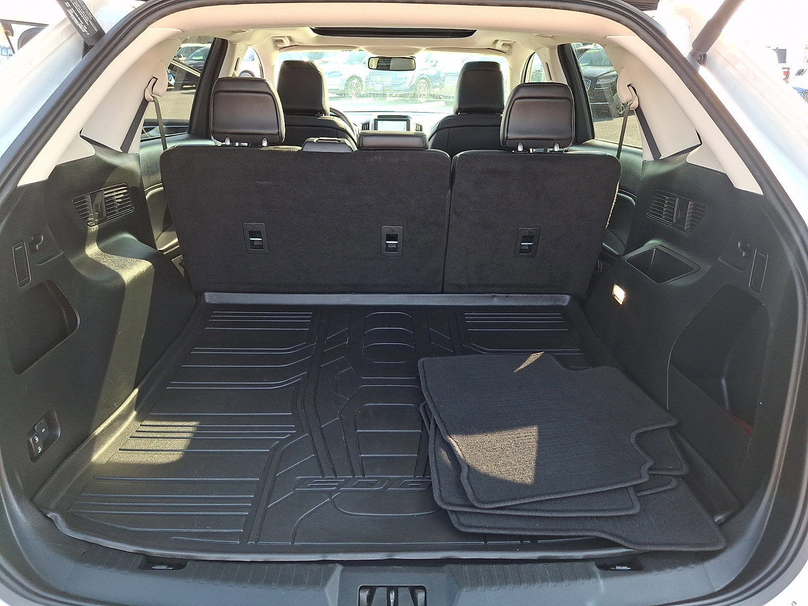 Certified 2022 Ford Edge SEL w/ Convenience Package image 29