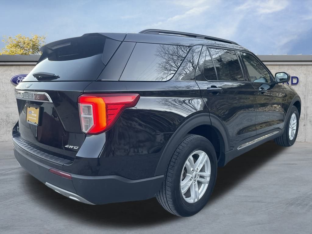 Certified 2024 Ford Explorer XLT w/ Equipment Group 202A image 5