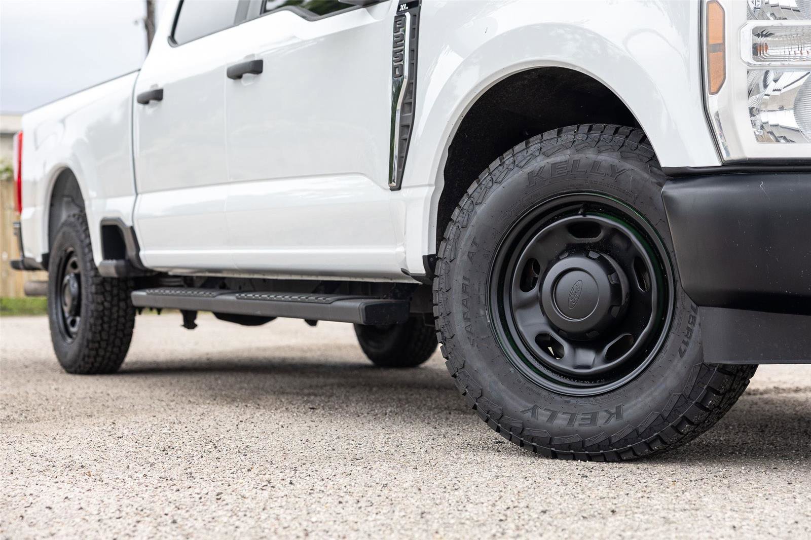 Certified 2024 Ford F250 XL RWD image 3