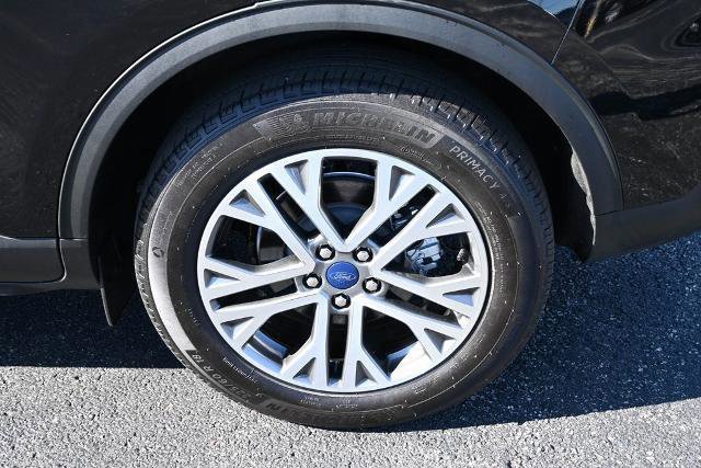 Certified 2022 Ford Escape SEL w/ Technology Package image 15