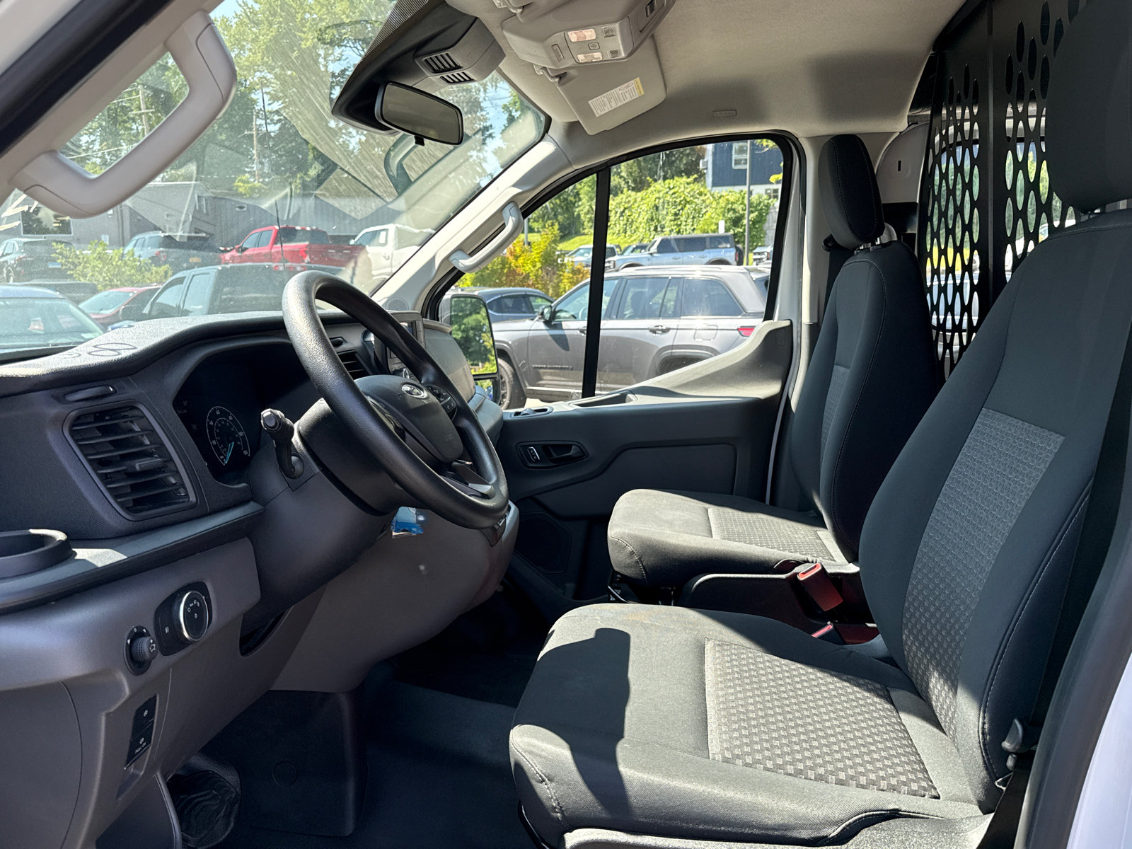 Certified 2025 Ford Transit 250 Low Roof w/ Exterior Upgrade Package RWD image 10