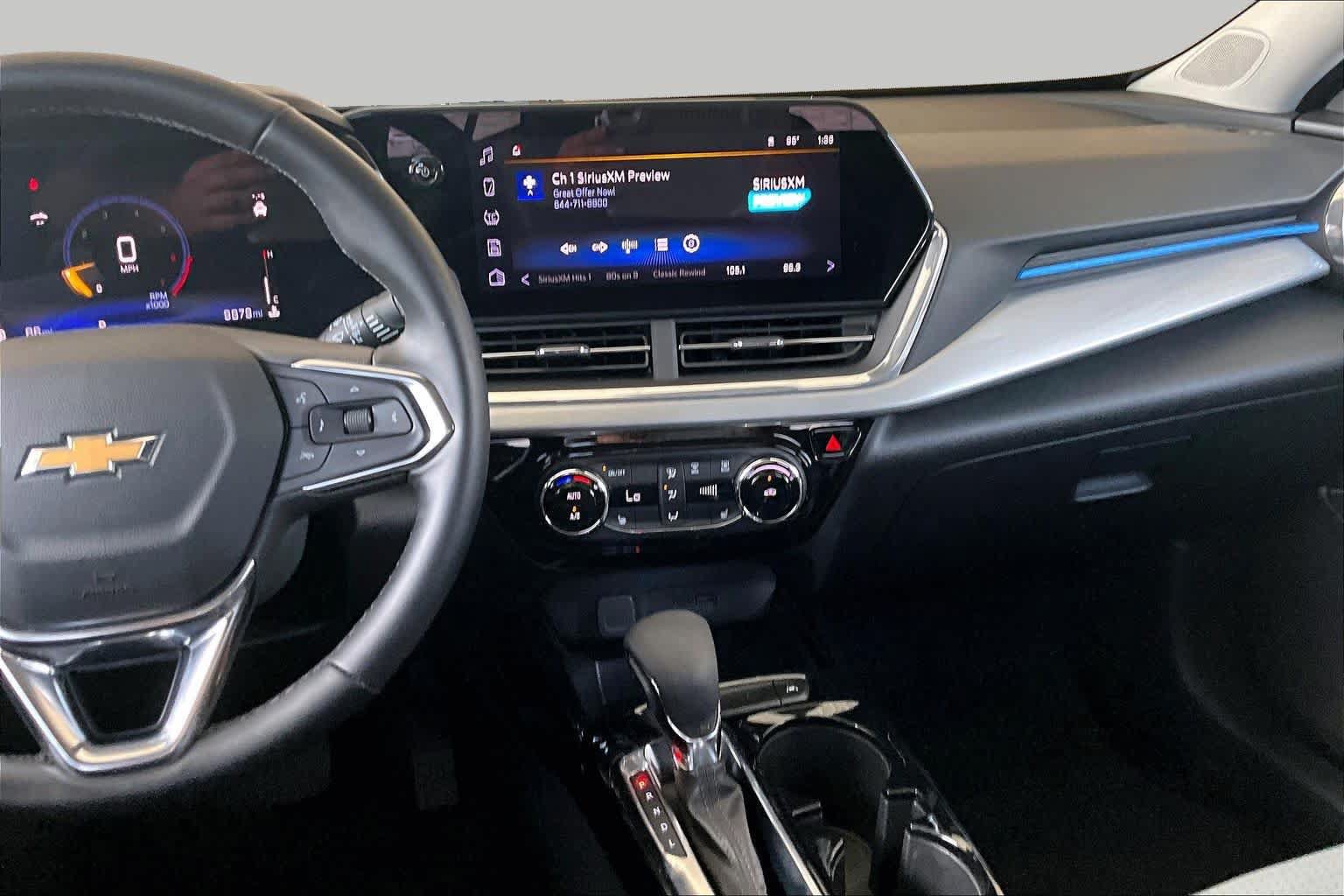 Used 2025 Chevrolet Trax LT w/ Driver Confidence Package FWD image 7