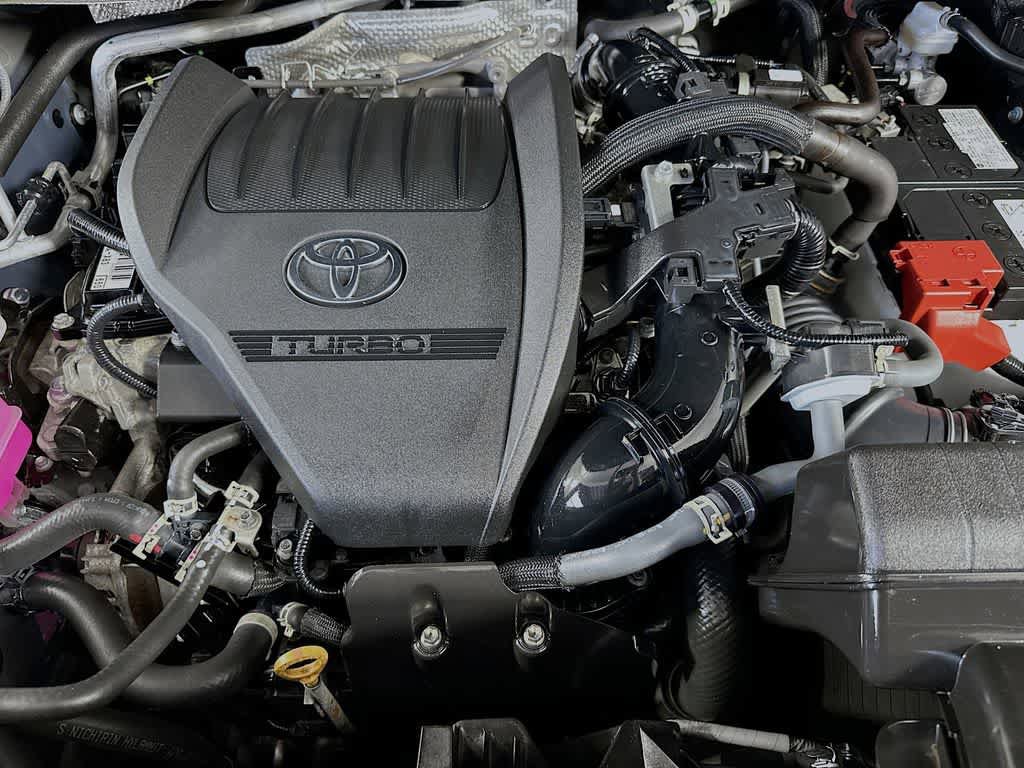 Used 2024 Toyota Grand Highlander AWD image 9