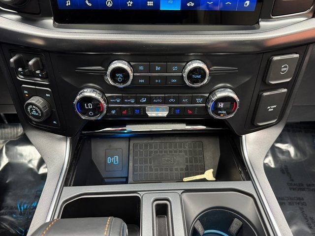 Certified 2021 Ford F150 Platinum w/ Equipment Group 701A High image 20