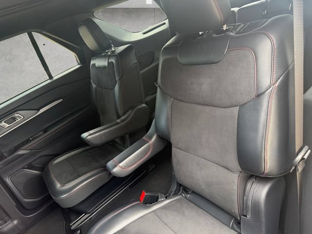 Certified 2025 Ford Explorer ST w/ Sun And Sound Package AWD/4WD image 23