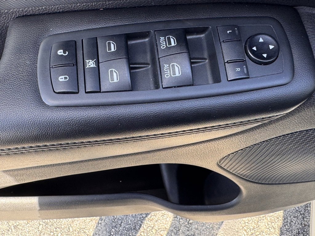 Used 2019 Dodge Durango GT image 16