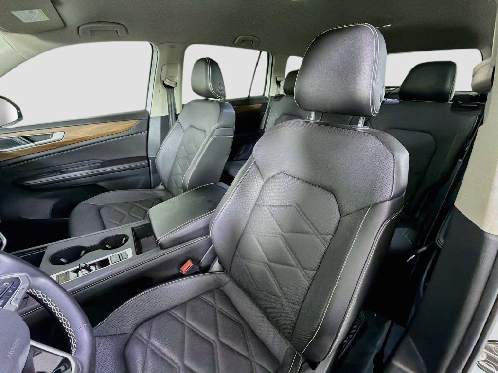 Used 2024 Volkswagen Atlas SE FWD image 13