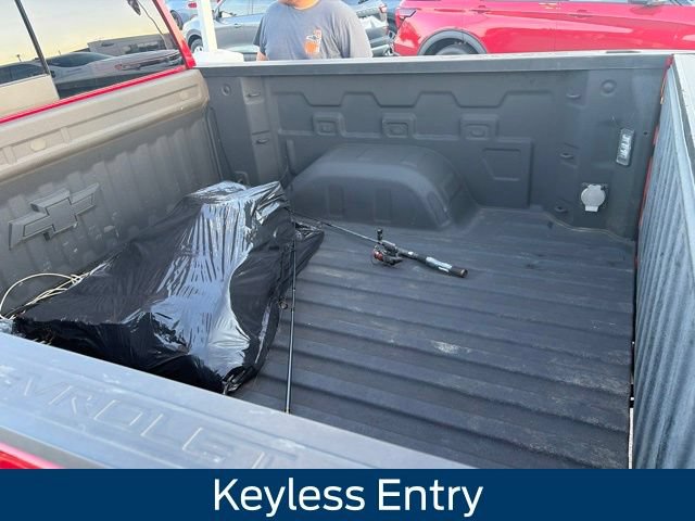 Used 2021 Chevrolet Silverado 1500 LT Trail Boss w/ Convenience Package II AWD/4WD image 12