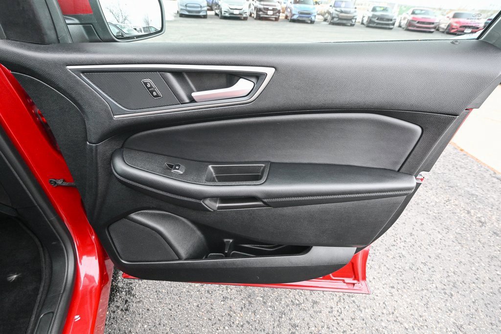 Certified 2024 Ford Edge SEL w/ Convenience Package image 31