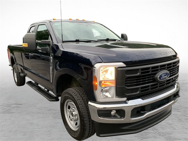 Certified 2024 Ford F250 XL w/ Snow Plow/Camper Package AWD/4WD image 8