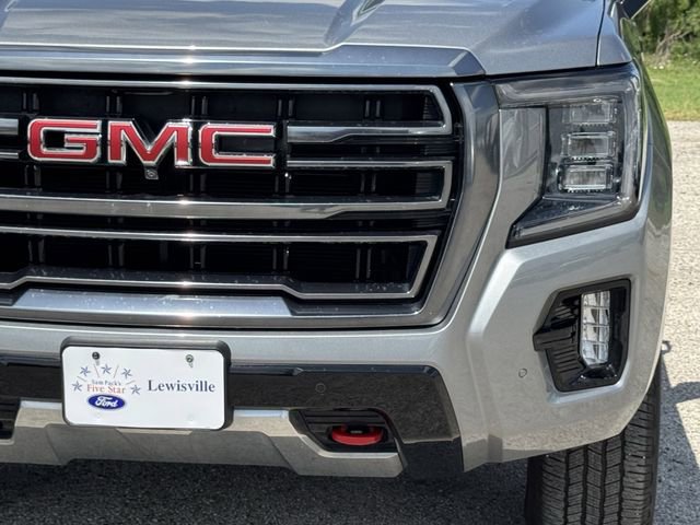 Used 2023 GMC Yukon XL AT4 w/ AT4 Premium Package AWD/4WD image 9