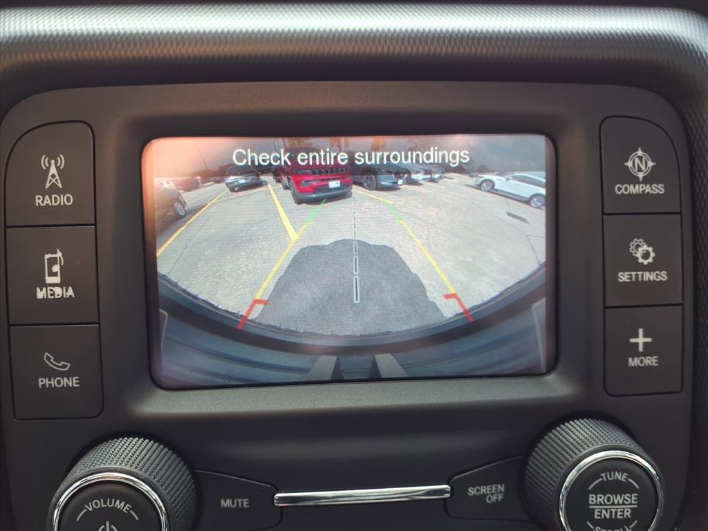 Used 2018 Jeep Wrangler Unlimited Sport image 10