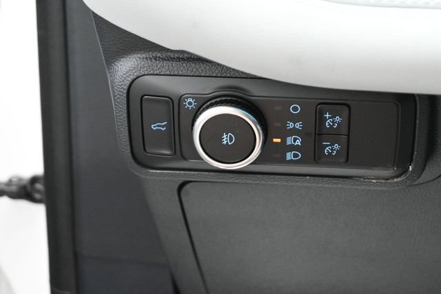 Certified 2025 Ford Explorer Platinum w/ Ultimate Package AWD/4WD image 11