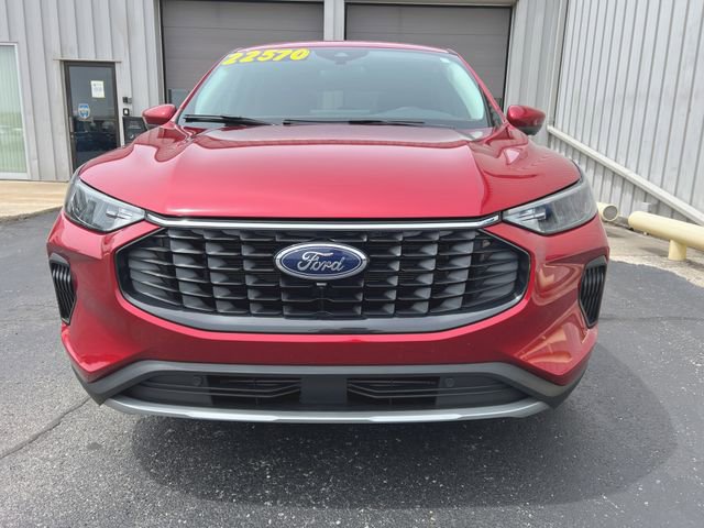 Certified 2023 Ford Escape Active w/ Tech Pack #2 FWD image 4