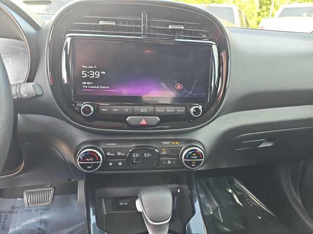 Used 2024 Kia Soul S FWD image 20
