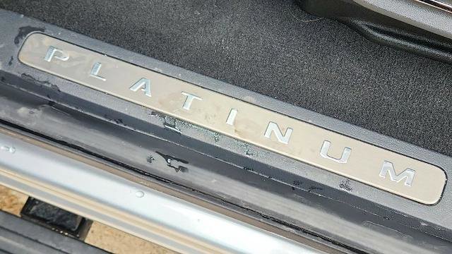 Certified 2023 Ford Expedition Platinum image 11