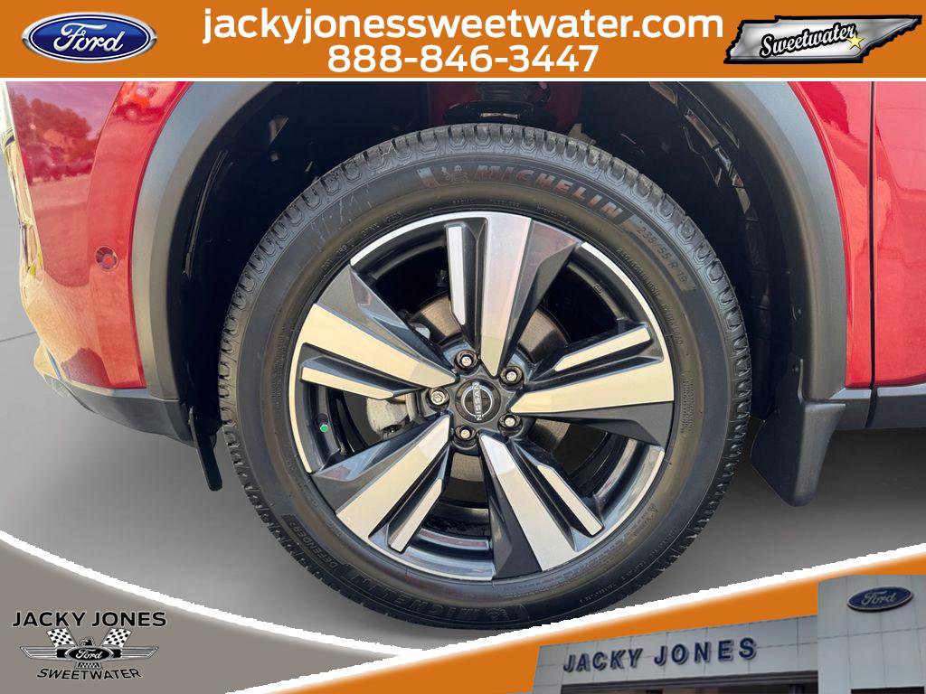 Used 2023 Nissan Rogue SL w/ SL Premium Package FWD image 9