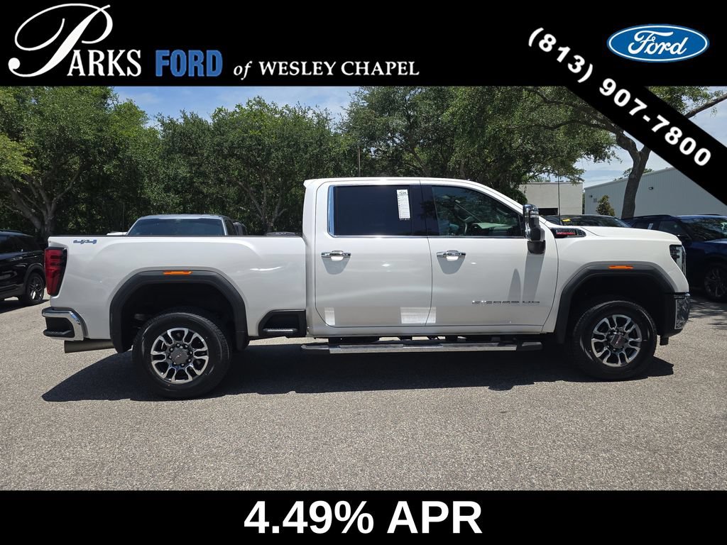 Used 2024 GMC Sierra 2500 SLT w/ SLT Premium Package AWD/4WD image 3