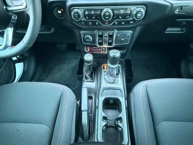 Used 2023 Jeep Gladiator Rubicon w/ LED Lighting Group AWD/4WD image 24