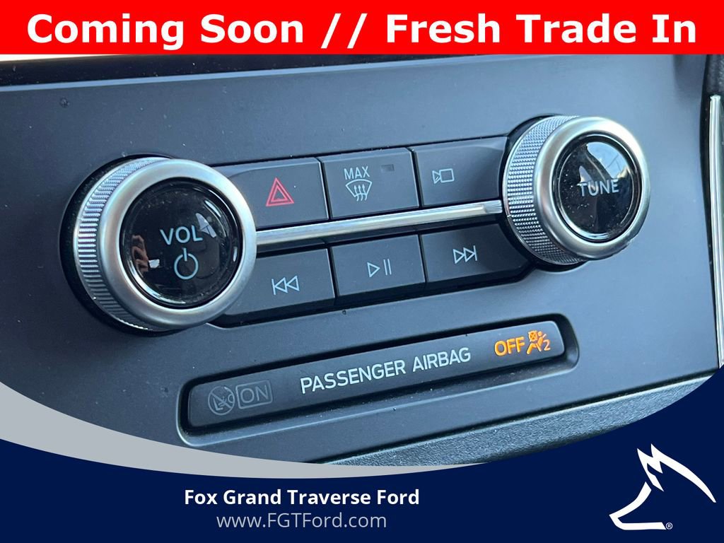 Certified 2024 Ford Edge Titanium w/ Class II Trailer Tow Package AWD/4WD image 30